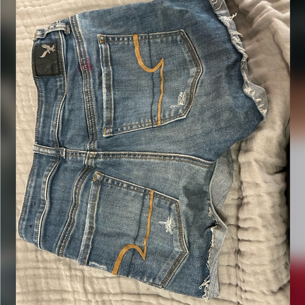 Distressed Denim Shorts - Picture 3 of 5